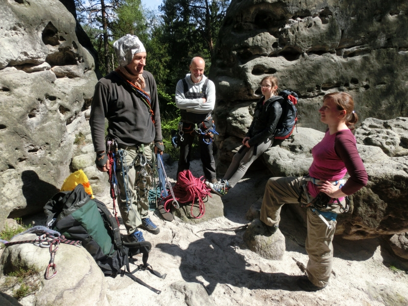 Kent fotografiert wie das Tagwerk vollbracht wurde